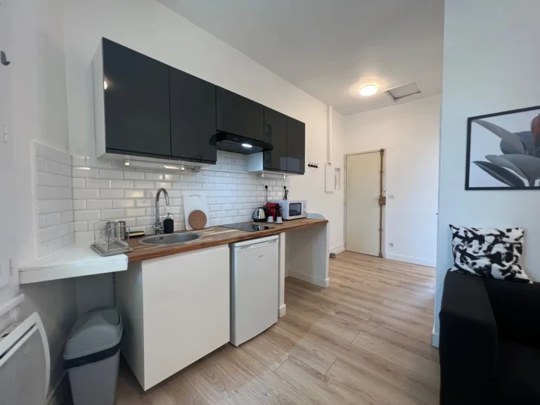 Cuisine moderne du T2 à Toulouse dans le quartier du Busca