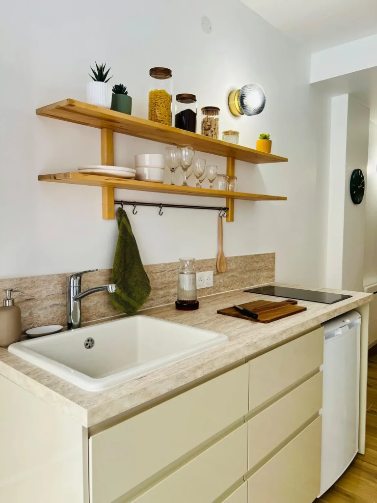 Cuisine moderne du studio indépendant à Bordeaux Saint Michel