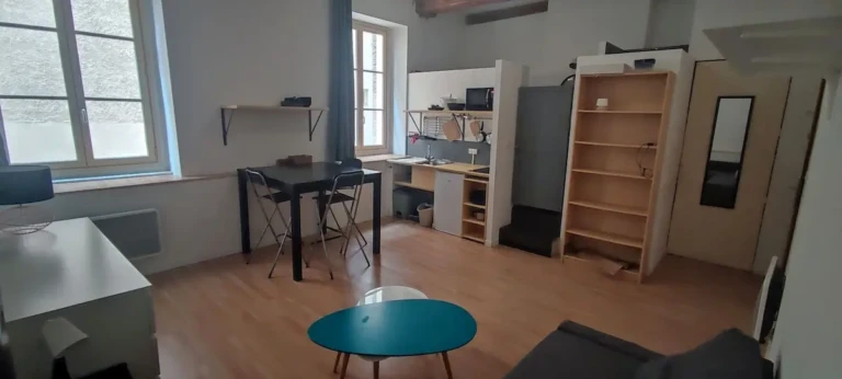 Studio moderne à Lyon dans les pentes de la Croix-Rousse